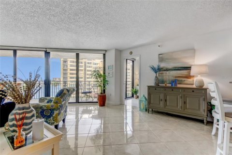 Condominio en alquiler en Clearwater, Florida, 2 dormitorios, 124.95 m2 № 1626039 - foto 4