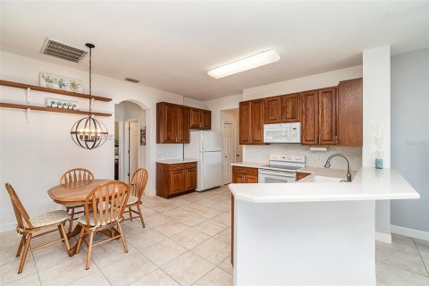 Condominio en venta en Punta Gorda, Florida, 2 dormitorios, 120.4 m2 № 1816626 - foto 8
