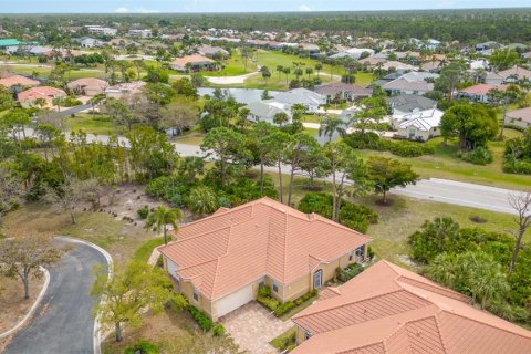 Condominio en venta en Punta Gorda, Florida, 2 dormitorios, 120.4 m2 № 1816626 - foto 3