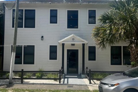 Apartamento en alquiler en Fort Lauderdale, Florida, 1 dormitorio, 57.23 m2 № 2026043 - foto 3