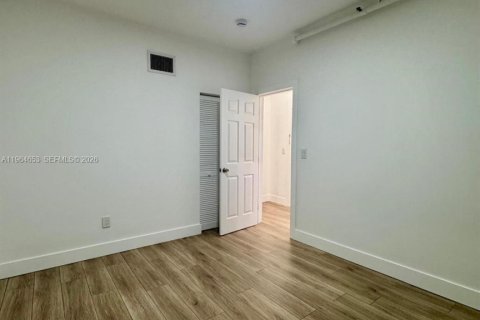 Apartamento en alquiler en Fort Lauderdale, Florida, 1 dormitorio, 57.23 m2 № 2026043 - foto 16