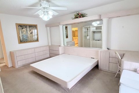 Condo in Boynton Beach, Florida, 3 bedrooms  № 2191657 - photo 10