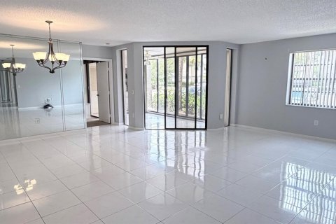 Condo in Boynton Beach, Florida, 3 bedrooms  № 2191657 - photo 5