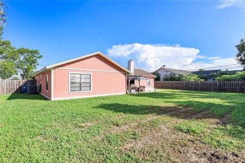 Casa en venta en Palm Bay, Florida, 3 dormitorios, 136.01 m2 № 2383864 - foto 11