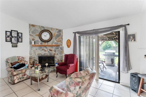 Casa en venta en Palm Bay, Florida, 3 dormitorios, 136.01 m2 № 2383864 - foto 4