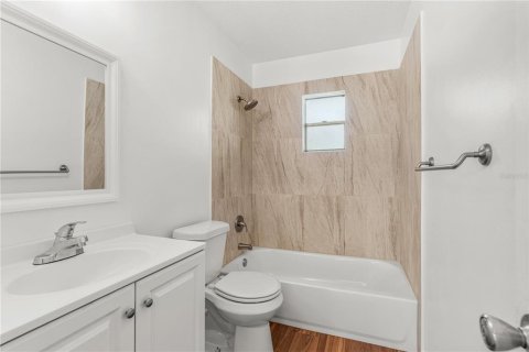 Купить виллу или дом в Эджуотер, Флорида 5 комнат, 219.99м2, № 2209248 - фото 18