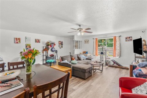 Купить виллу или дом в Эджуотер, Флорида 5 комнат, 219.99м2, № 2209248 - фото 21