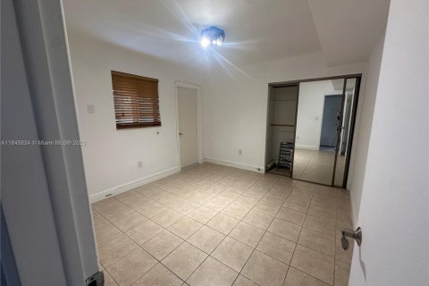 Купить кондоминиум в Майами, Флорида 1 спальня, 47.1м2, № 1957768 - фото 3