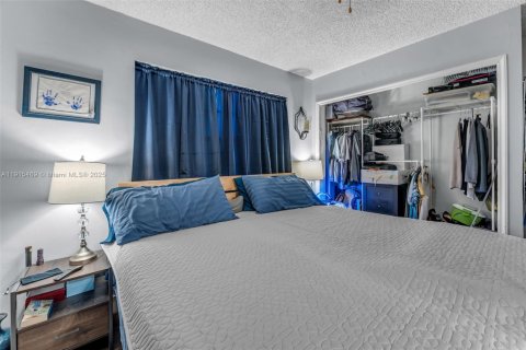 Купить виллу или дом в Майами, Флорида 3 спальни, 95.41м2, № 1971452 - фото 9