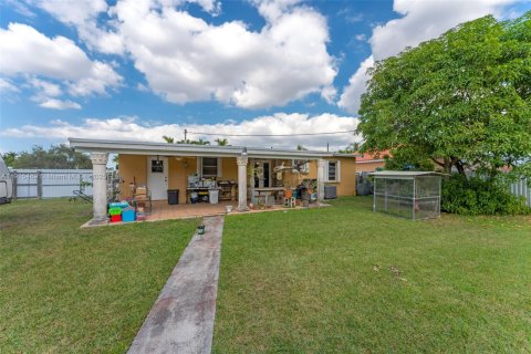 Купить виллу или дом в Майами, Флорида 3 спальни, 95.41м2, № 1971452 - фото 20