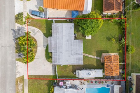 Купить виллу или дом в Майами, Флорида 3 спальни, 95.41м2, № 1971452 - фото 27