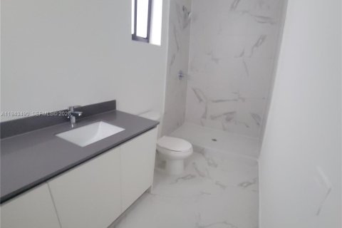 Touwnhouse à louer à Homestead, Floride: 4 chambres № 2001307 - photo 11