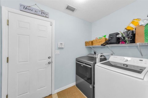 Casa en venta en Palm Harbor, Florida, 3 dormitorios, 129.32 m2 № 2203505 - foto 27