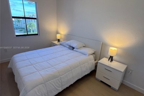 Townhouse in Homestead, Florida 3 bedrooms, 169.73 sq.m. № 2003018 - photo 28