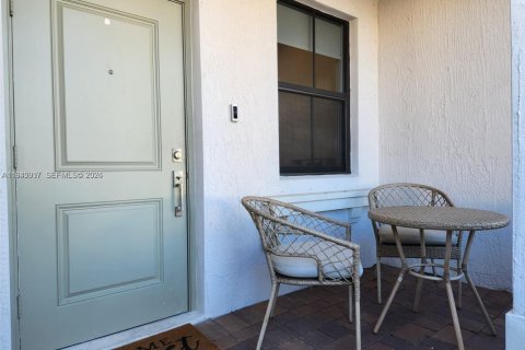 Townhouse in Homestead, Florida 3 bedrooms, 169.73 sq.m. № 2003018 - photo 2