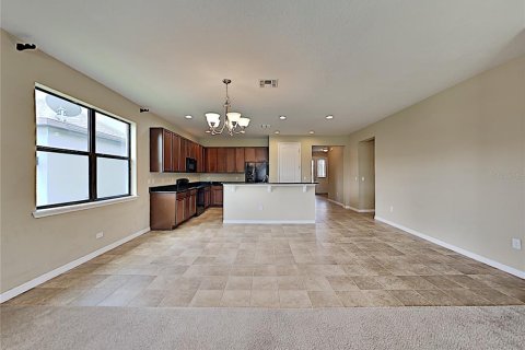 House in Windermere, Florida 4 bedrooms, 192.68 sq.m. № 2349676 - photo 8