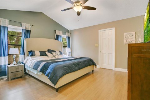 House in Apopka, Florida 3 bedrooms, 153.85 sq.m. № 1616924 - photo 11