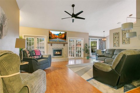 House in Apopka, Florida 3 bedrooms, 153.85 sq.m. № 1616924 - photo 4