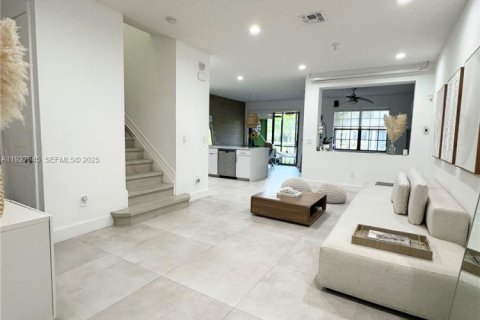 Adosado en alquiler en Plantation, Florida, 3 dormitorios, 175.77 m2 № 1989050 - foto 27