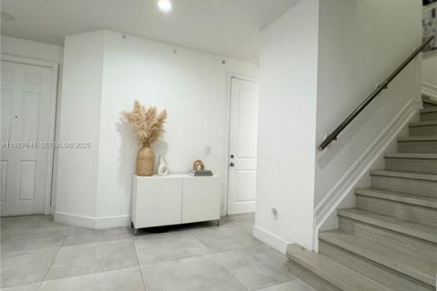 Adosado en alquiler en Plantation, Florida, 3 dormitorios, 175.77 m2 № 1989050 - foto 7