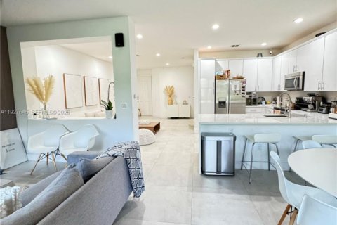 Adosado en alquiler en Plantation, Florida, 3 dormitorios, 175.77 m2 № 1989050 - foto 19