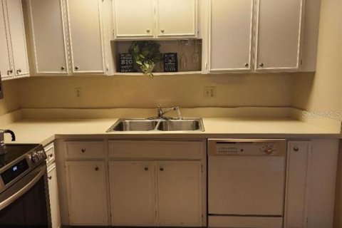 House in Sebring, Florida 2 bedrooms, 104.79 sq.m. № 1788242 - photo 4