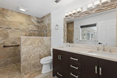 Casa en venta en Oviedo, Florida, 3 dormitorios, 203.92 m2 № 2208795 - foto 24