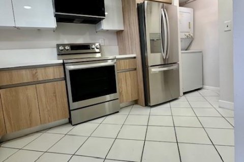 Купить кондоминиум в Лодерхилл, Флорида 3 комнаты, 101.45м2, № 2169844 - фото 10