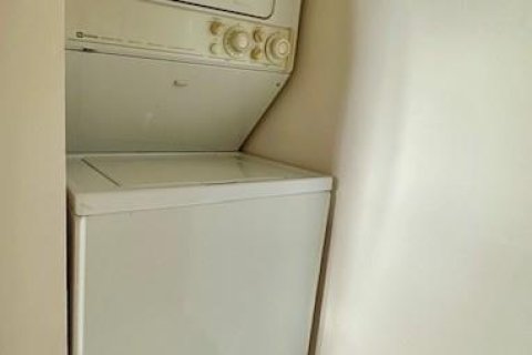 Купить кондоминиум в Лодерхилл, Флорида 3 комнаты, 101.45м2, № 2169844 - фото 13