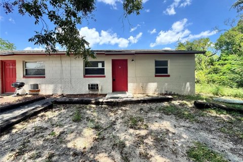 Appartement à Leesburg, Floride 2 chambres, 87.61 m2 № 2353508
