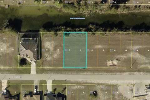 Terrain à Cape Coral, Floride № 2162189