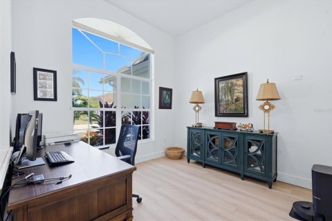 House in Sarasota, Florida 3 bedrooms, 200.2 sq.m. № 2356121 - photo 16