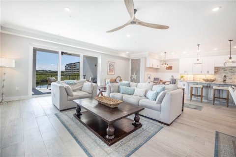 Copropriété à louer à Indian Shores, Floride: 4 chambres, 221.85 m2 № 218572 - photo 19