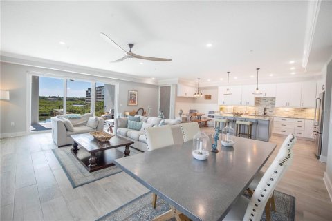 Copropriété à louer à Indian Shores, Floride: 4 chambres, 221.85 m2 № 218572 - photo 18