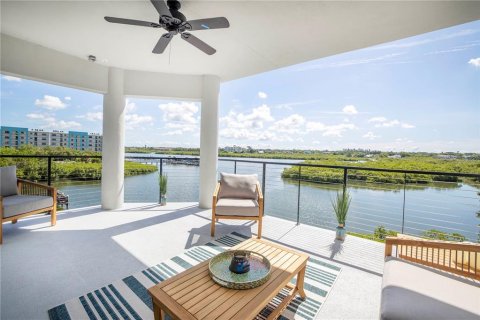 Copropriété à louer à Indian Shores, Floride: 4 chambres, 221.85 m2 № 218572 - photo 24