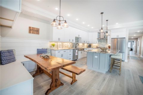 Copropriété à louer à Indian Shores, Floride: 4 chambres, 221.85 m2 № 218572 - photo 9