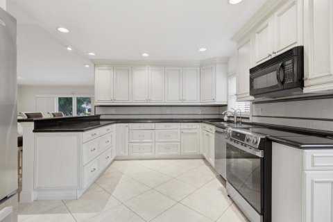 Casa en venta en Boca Raton, Florida, 3 dormitorios, 241.36 m2 № 2382076 - foto 11