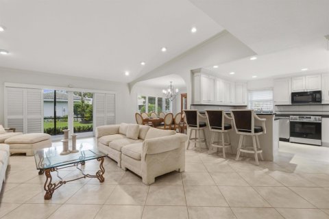 Casa en venta en Boca Raton, Florida, 3 dormitorios, 241.36 m2 № 2382076 - foto 6