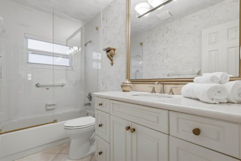 Casa en venta en Boca Raton, Florida, 3 dormitorios, 241.36 m2 № 2382076 - foto 22