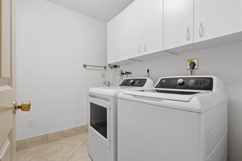 Casa en venta en Boca Raton, Florida, 3 dormitorios, 241.36 m2 № 2382076 - foto 25