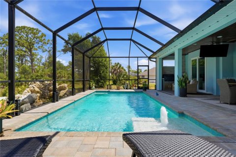 House in Rotonda, Florida 3 bedrooms, 201.69 sq.m. № 2223641 - photo 9