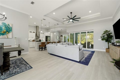House in Rotonda, Florida 3 bedrooms, 201.69 sq.m. № 2223641 - photo 19