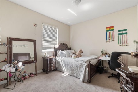 Villa ou maison à vendre à Homestead, Floride: 5 chambres, 233.56 m2 № 2177937 - photo 23