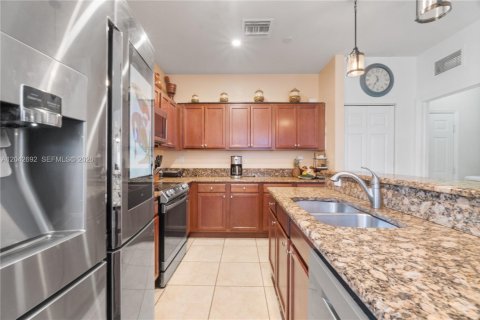 Villa ou maison à vendre à Homestead, Floride: 5 chambres, 233.56 m2 № 2177937 - photo 20