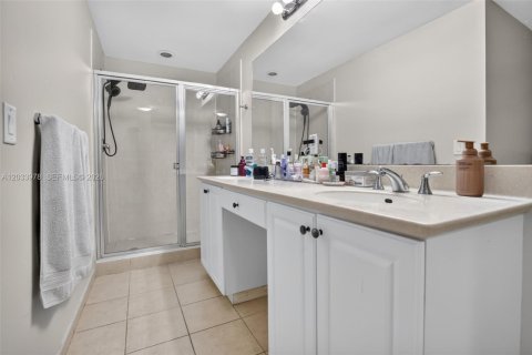 Купить кондоминиум в Авентура, Флорида 3 спальни, 153.29м2, № 2179906 - фото 30