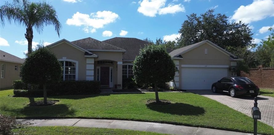 Villa ou maison à Winter Garden, Floride 4 chambres, 263.38 m2 № 2427328