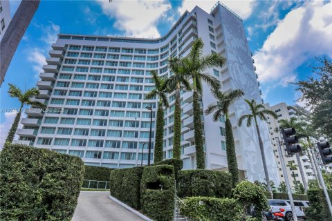 Condominio en venta en Miami Beach, Florida, 45.8 m2 № 2031263 - foto 8