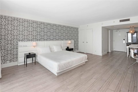 Condominio en venta en Miami Beach, Florida, 45.8 m2 № 2031263 - foto 25