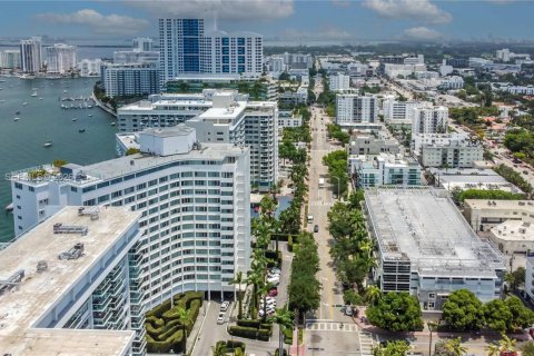 Condominio en venta en Miami Beach, Florida, 45.8 m2 № 2031263 - foto 4