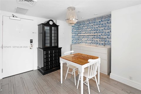 Condominio en venta en Miami Beach, Florida, 45.8 m2 № 2031263 - foto 27